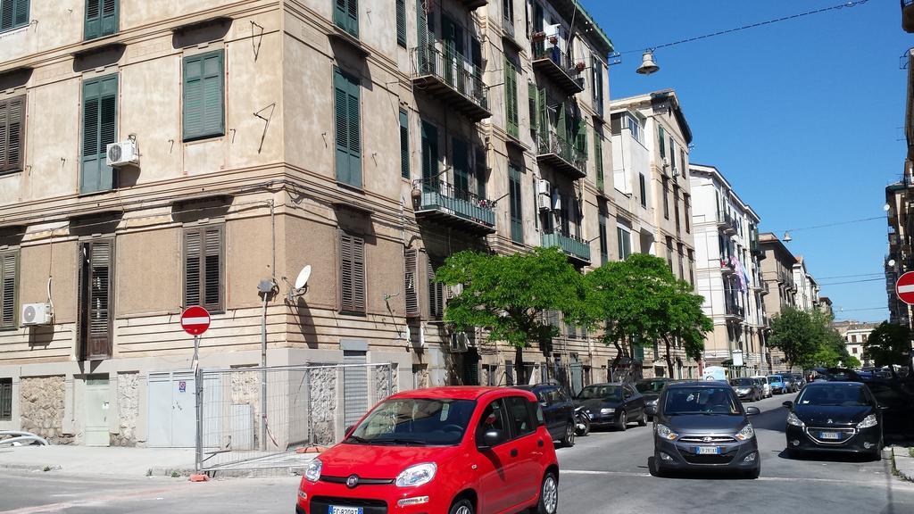 Stazione Marinuzzi Willa Palermo Zewnętrze zdjęcie